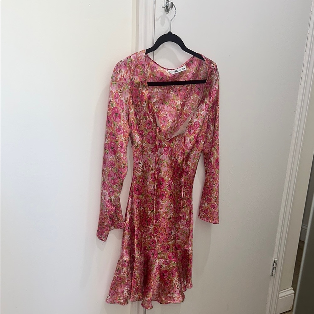 Zara Pink Ruched Bell Sleeve Dress size M